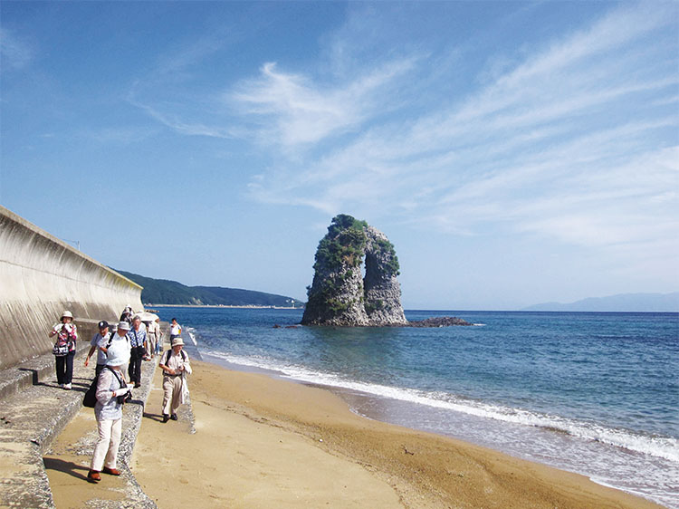 島内観光ガイド(4~11月末)